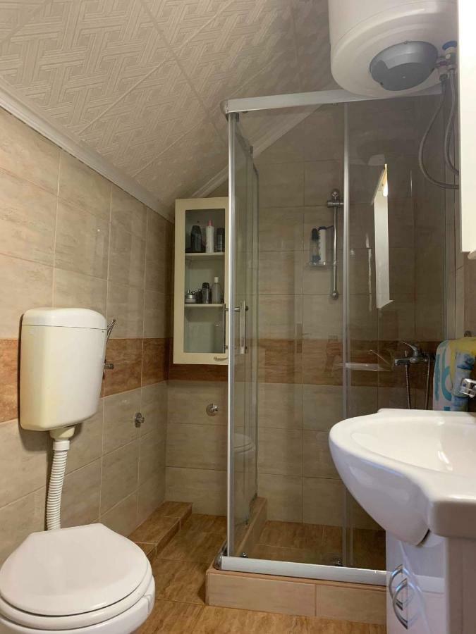 Idila Appartement Bajina Basta Buitenkant foto