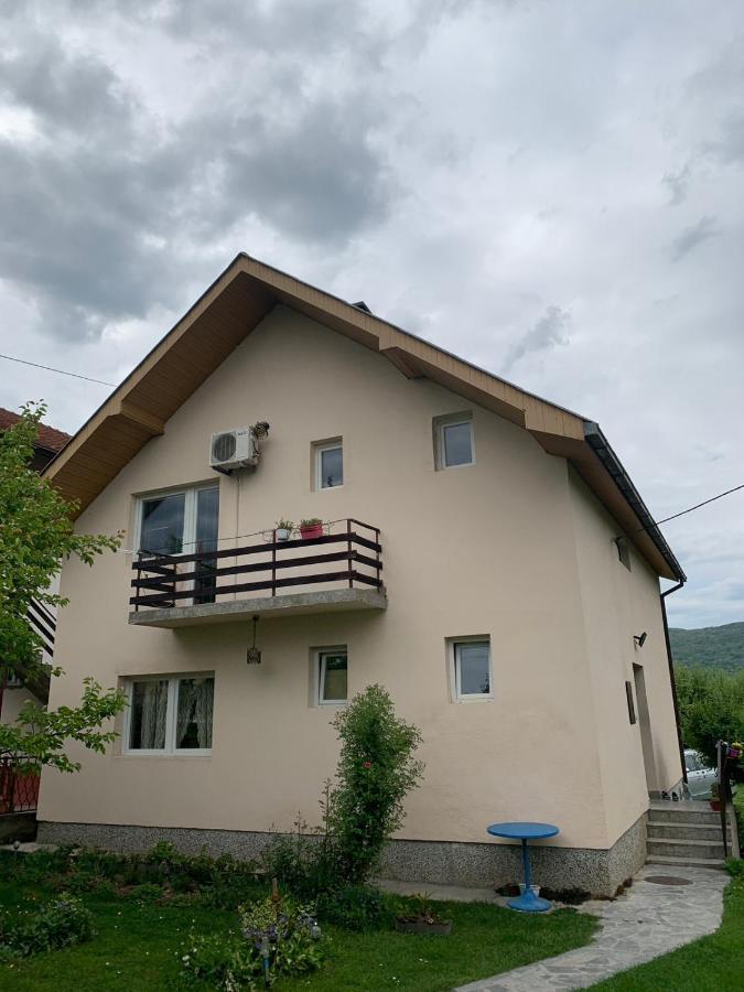 Idila Appartement Bajina Basta Buitenkant foto