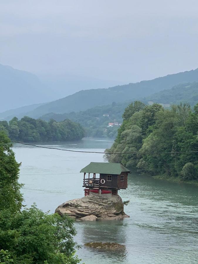 Idila Appartement Bajina Basta Buitenkant foto